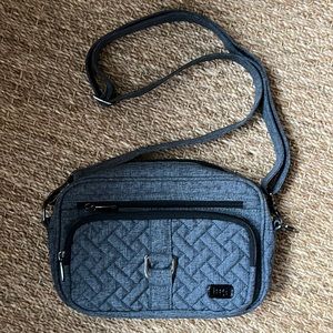 Lug Carousel crossbody bag